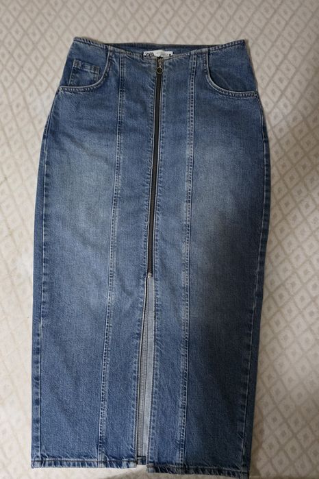 Продам юбку джинсовую Zara