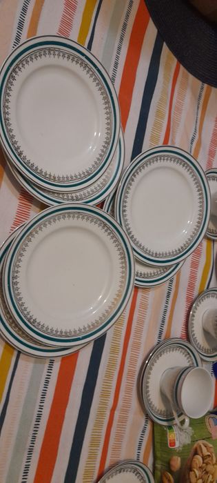 feston vintage  lata 60 ćmielów talerze fliżanki prl porcelana polska