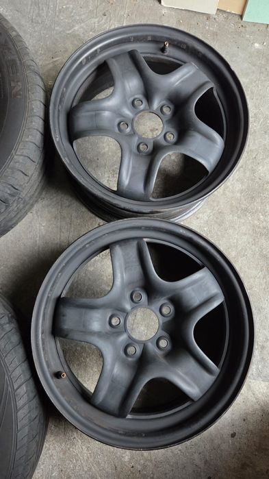 Felgi stalowe strukturalne 16 cali  5x114,3  Megane 4