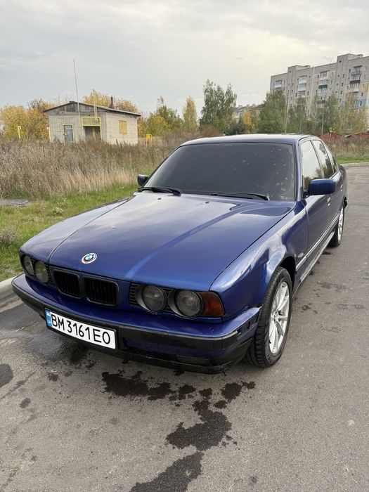 BMW e34.