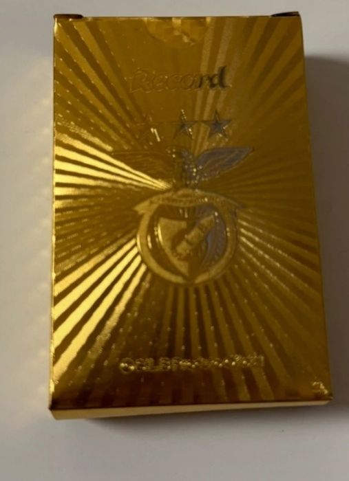 Cartas do Benfica e Sporting impermeaveis