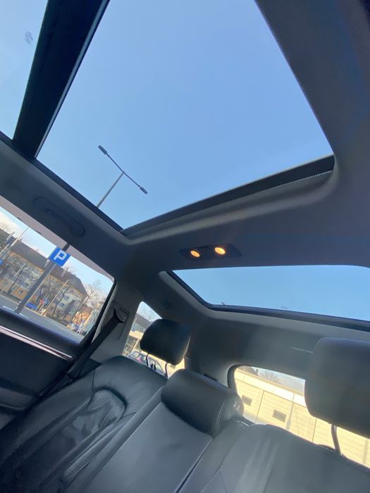 Audi Q7 w super stanie