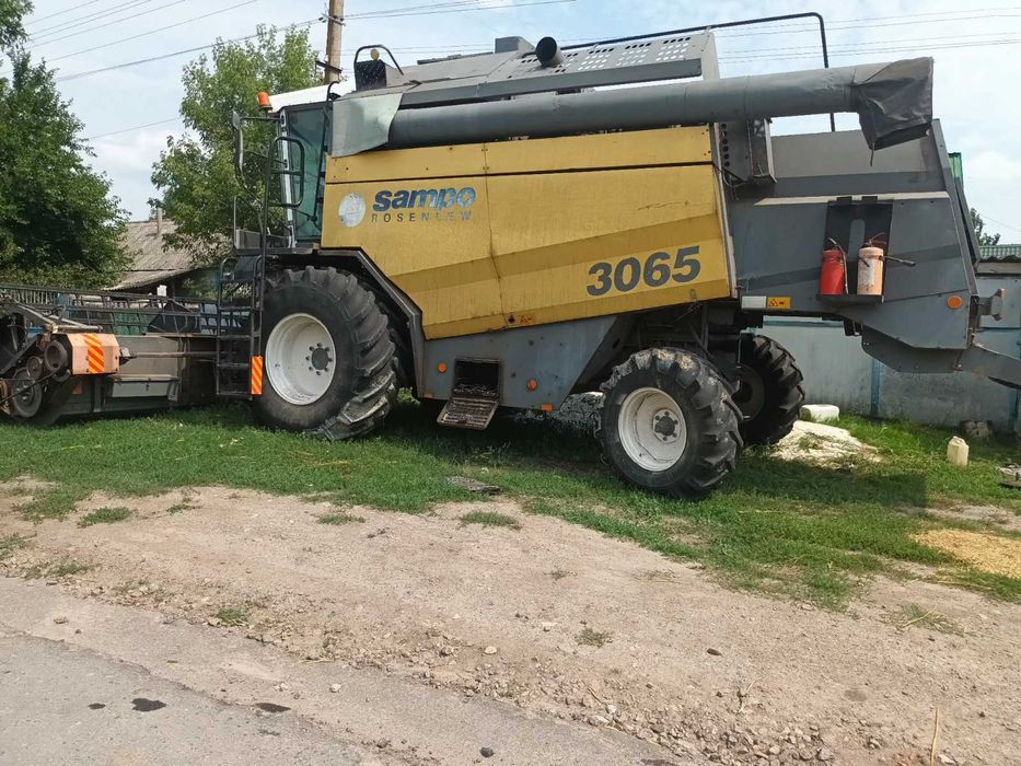 Комбайн зернозбиральний