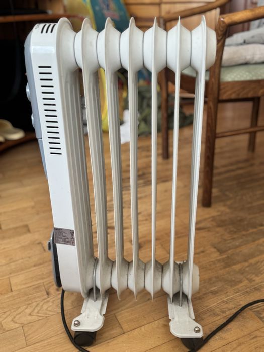 Калоріфер, масляний обігрівач на роликах, обігрівач Saturn