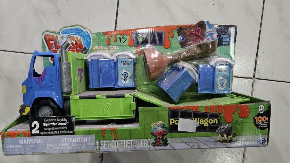 Camião +brinquedos surpresa