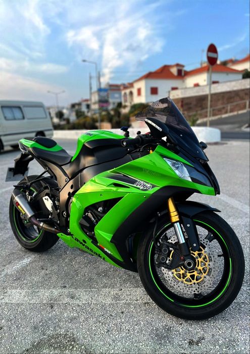 Kawasaki Ninja ZX10R 2014