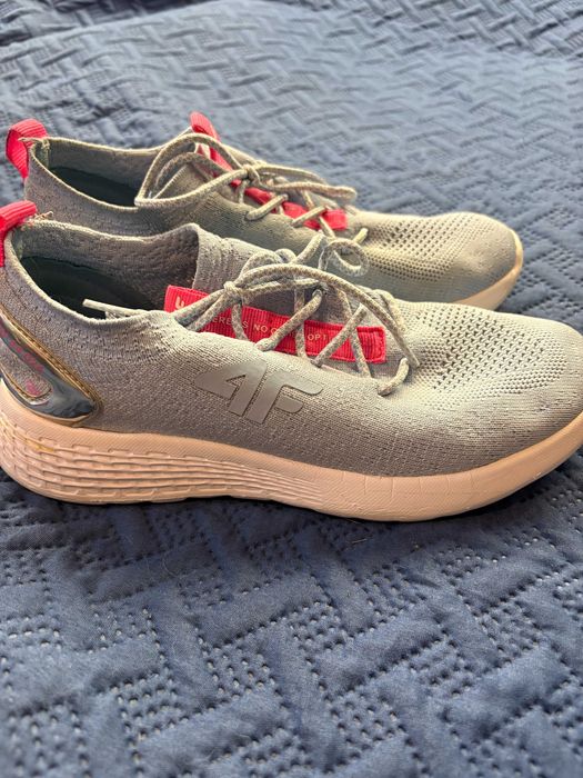 Buty sportowe 4F niebieskie 35