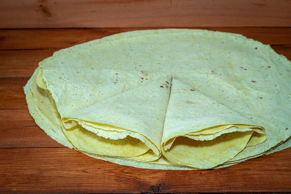 Жовтий лаваш для фаст фуд куКУрудзяний