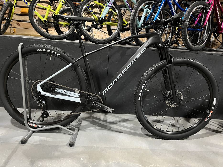 Super Mtb 29 Mondraker Chrono R carbon super cena