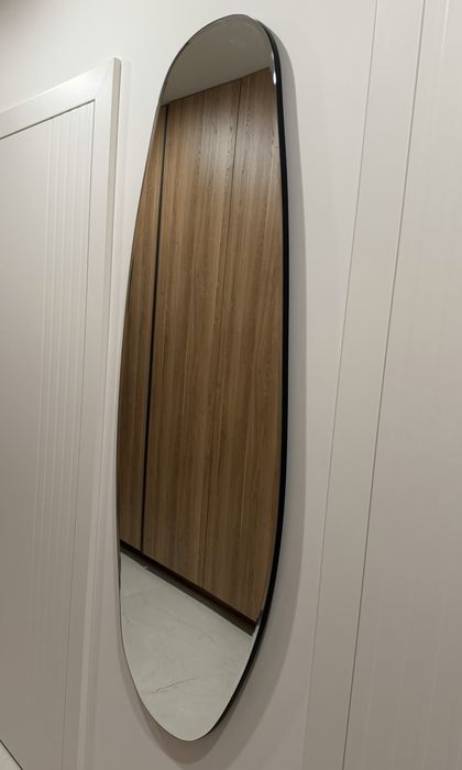 Blossholm Opal Mirror Large | 150 x 55 cm