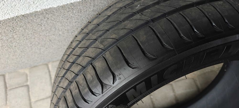 Zestaw 4 opon LETNICH MICHELIN 235/50/R19