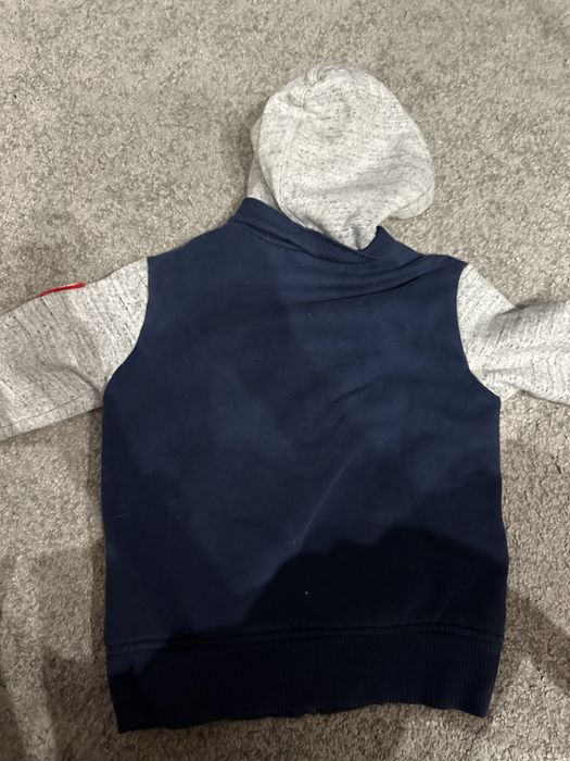 Sliczne bluzy GAP 120cm 2szt.