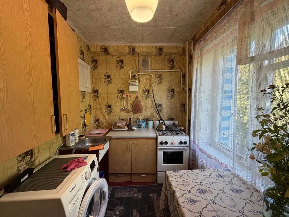 Продаж 2 кім квартири в центрі села Коржі Є ВІДЕООГЛЯД