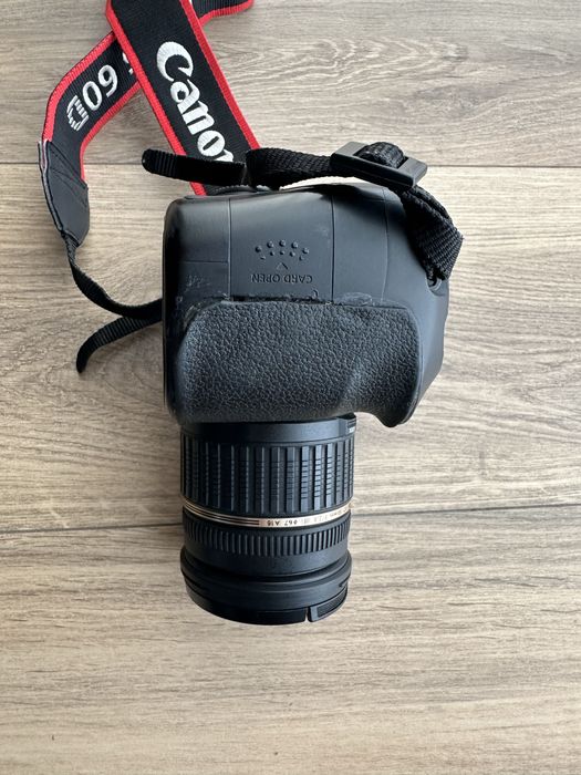 Фотоаппарат Canon 60D