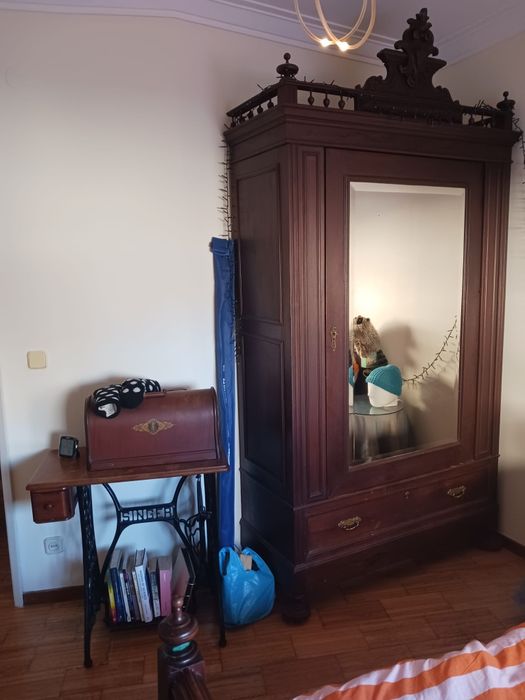Despachar - Mobília de quarto (Cama/Armários)