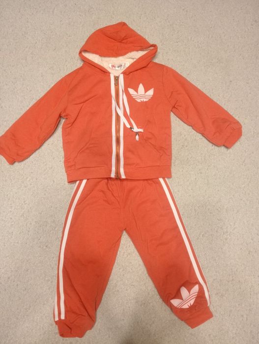 Теплий спортивний костюм 2-3роки