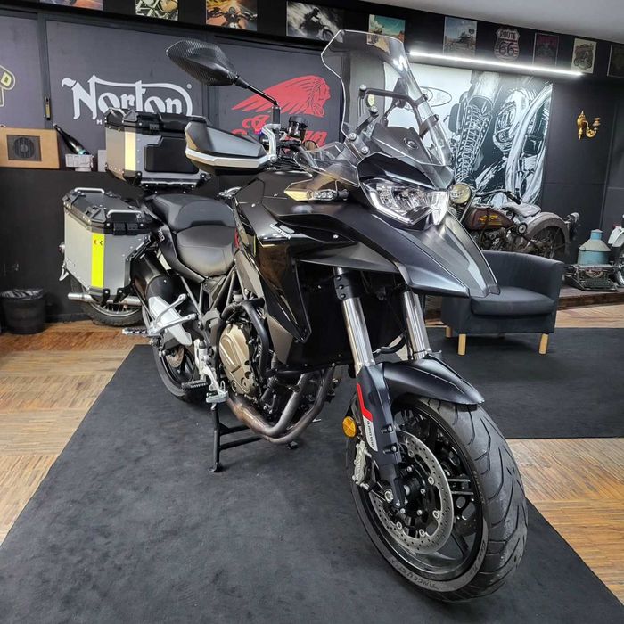 Qj Motor SRT 700 / 2025