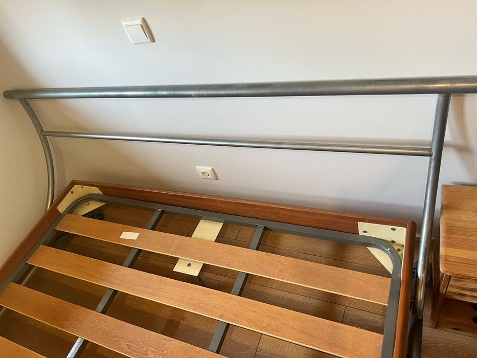 Cama em Otimo estado