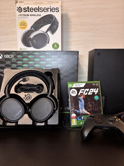 Xbox series X 1 Tb SSD (słuchawki steelseries arctis 9x wireless