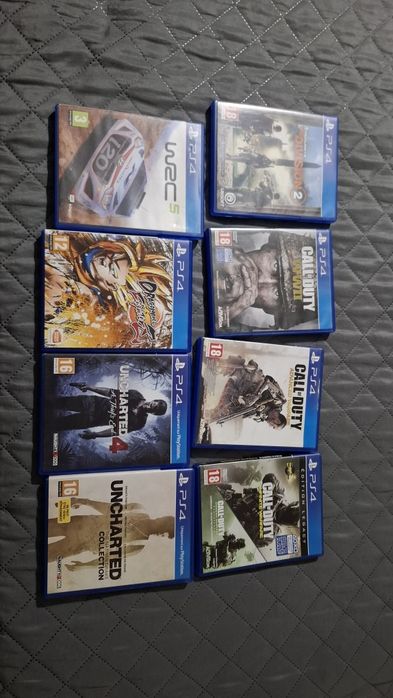 Ps4 slim 800 GB.