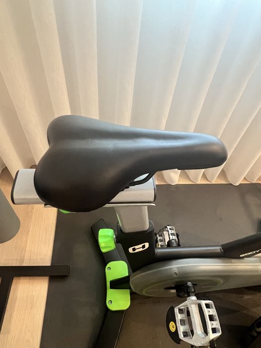 Bicicleta de Spinning Bodytone DS15