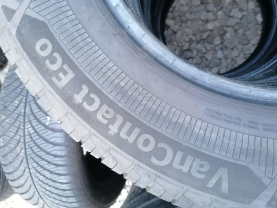 235/65/16 C Continental 2022 rok