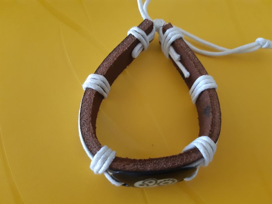 Pulseira com simbolo de elefante