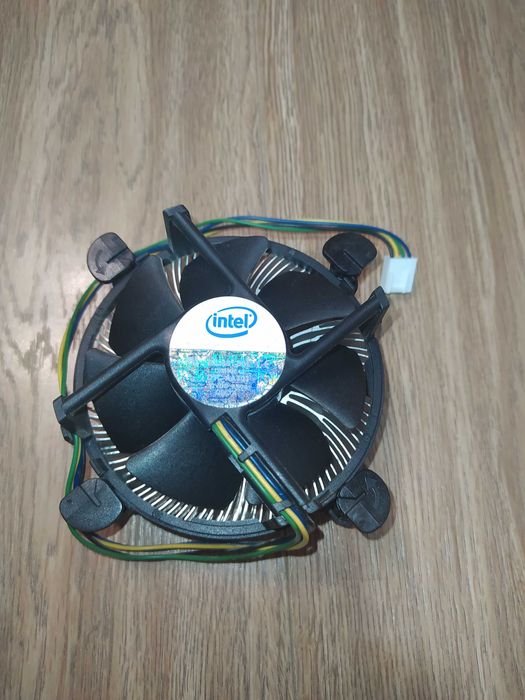 Радіатор з вентилятором Intel 4 pin/3 pin (Socket 775)