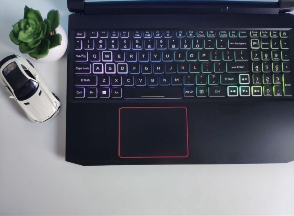 Laptop gamingowy Acer Nitro 5 16gb RAM 1,5tb