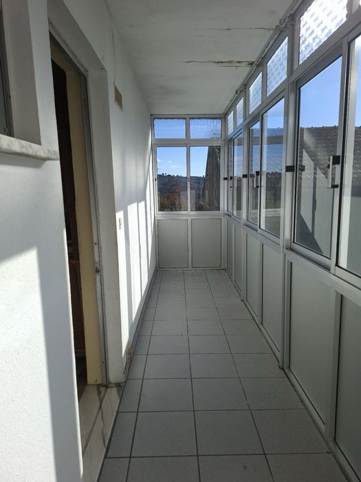 Moradia com logradouro