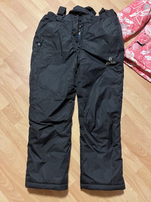 Гірськолижний костюм