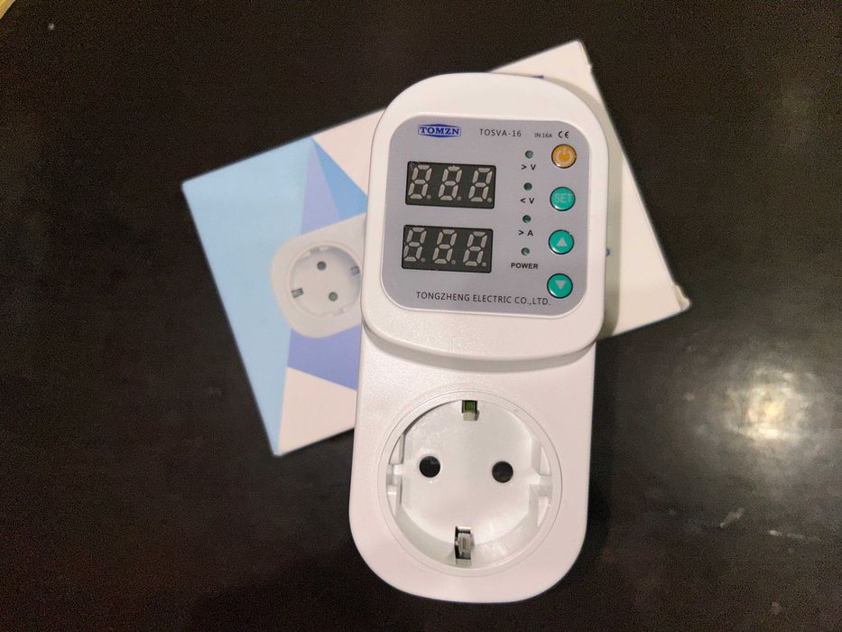 Реле защитное в розетку для бытовых приборов Tosva-16