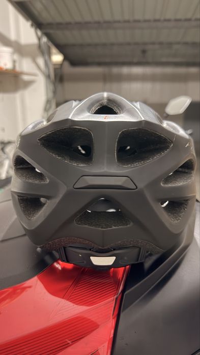 Capacete de ciclismo KTM