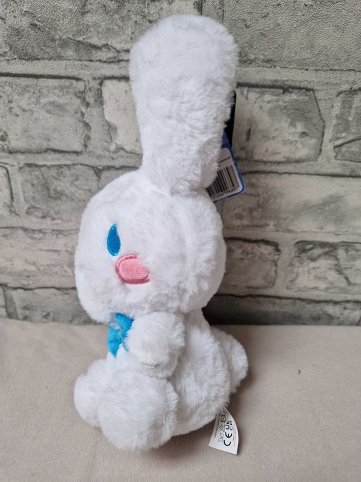 Pluszowa maskotka Cinnamoroll przyjaciel Hello Kitty