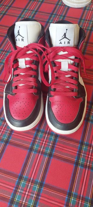 Oryginalne Nike Air Jordan 1 mid rozm. 36