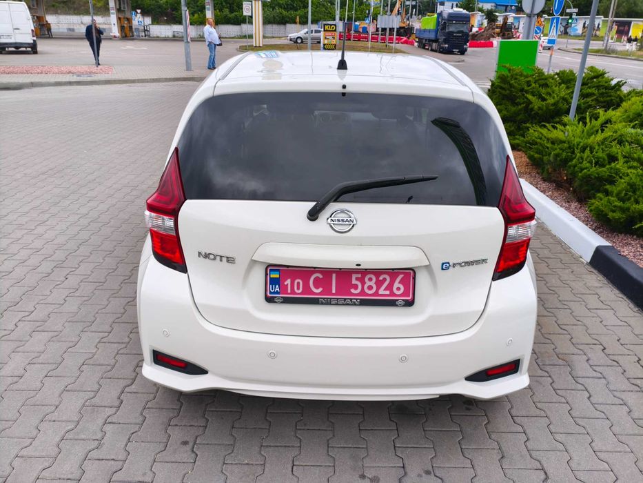 Продам Nissan Note E-Power 2018 Гібрид 3.5л.-100км.