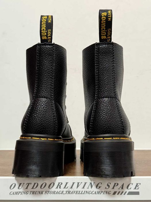 Sprzedam buty dr.Martens rozm 38