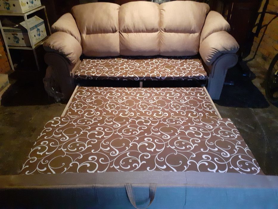 Диван для гостиной