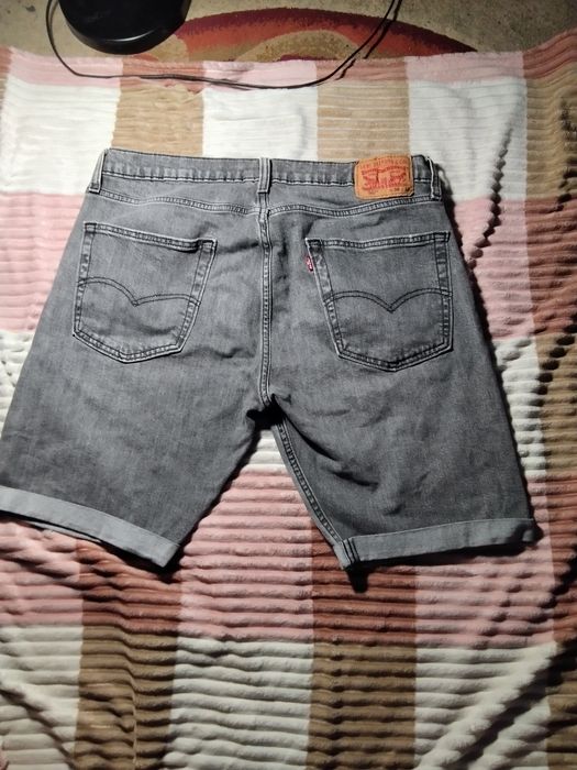 Шорты levis серые
