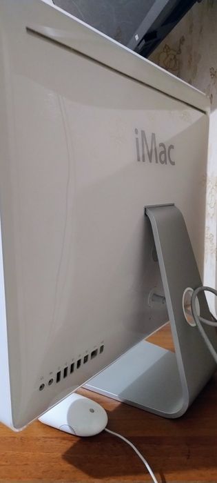 Моноблок Apple iMac G5 PowerPC/500Gb/2.5Gb DDR2/ATI X600XT 1