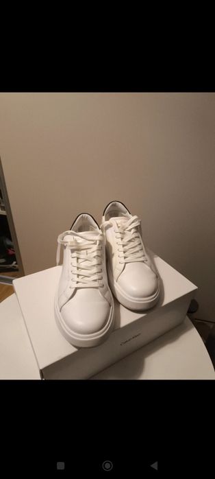 Białe buty CK sneakersy w rozmiarze 43
