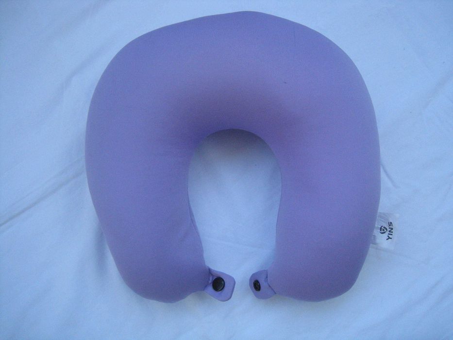 Almofada de Pescoço Lilás