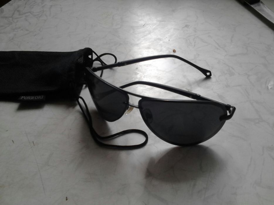 Очки темные палароид