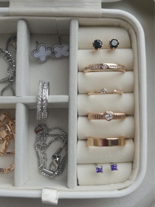 Медичний сплав ( Прикраси )