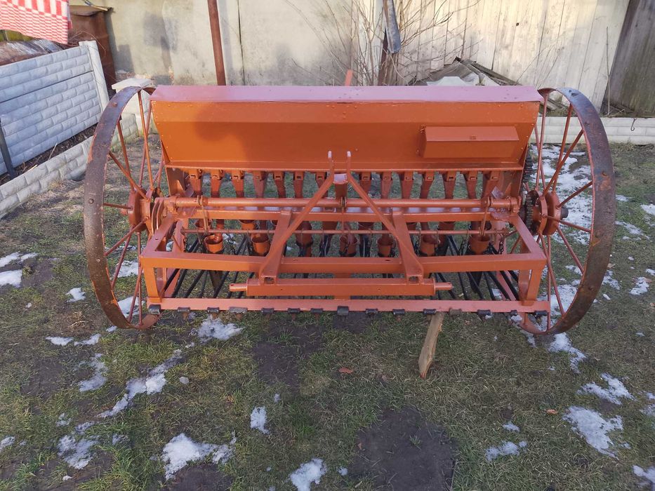 сівалка 15 лійок