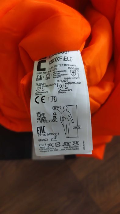 Nowe ogrodniczki robocze i kurtka odblaskowa Knoxfield