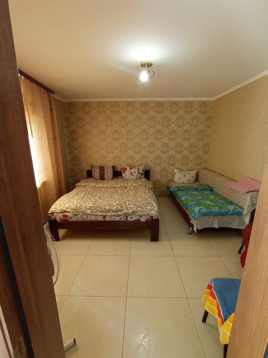 Квартира подобово та погодинно  з ремонтом в центрі