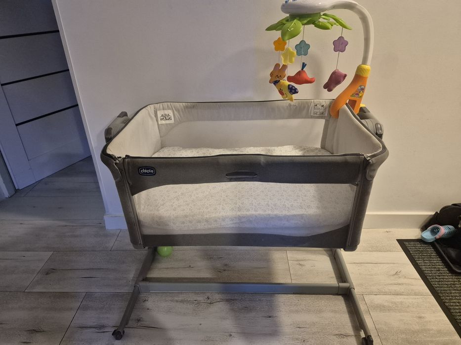 Chicco next 2 me magic