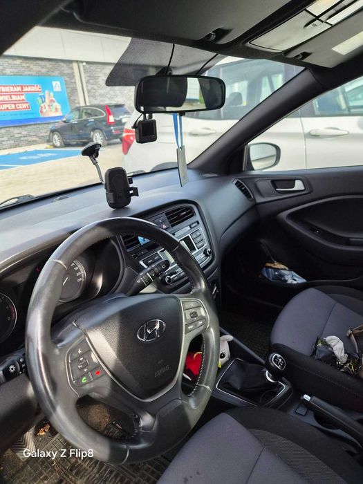 Samochód Hyundai i 20 GO! Sport 2018 Stan bardzo dobry Zadbany