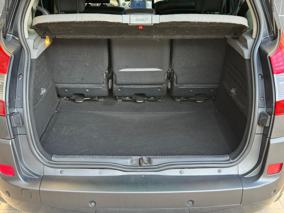 Renault Scenic 1.5DCI 110CV LUXE PRIVILEGE ano 2009